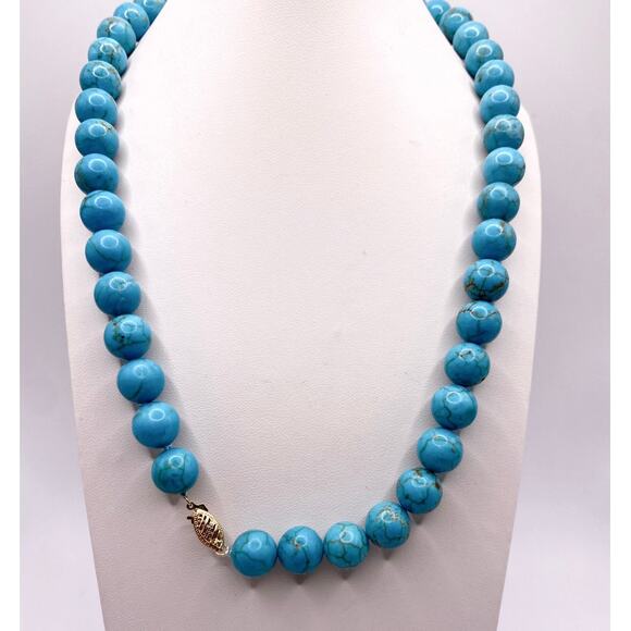 Vintage 14k Gold Clasp and Turquoise Gemstones Necklace 16” - Picture 8 of 8